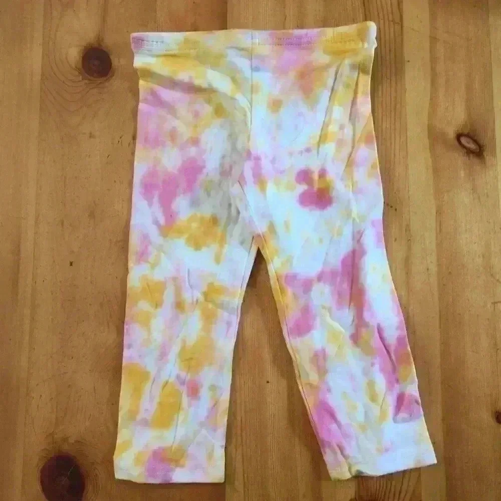 New! Old Navy hand Tie dye capris